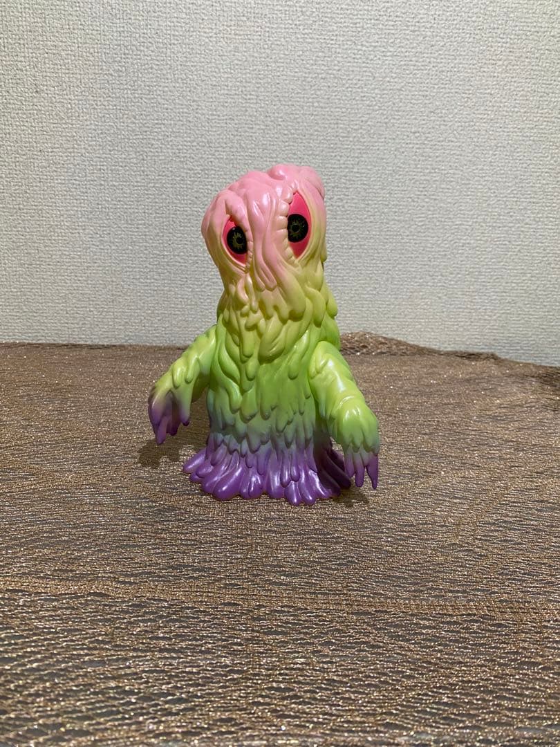 FantazzzyTOYS ヘドラ ソフビ コットンキャンディー FantazzzyTOYS ヘドラ ソフビ コットンキャンディー | ゴジラシリーズ