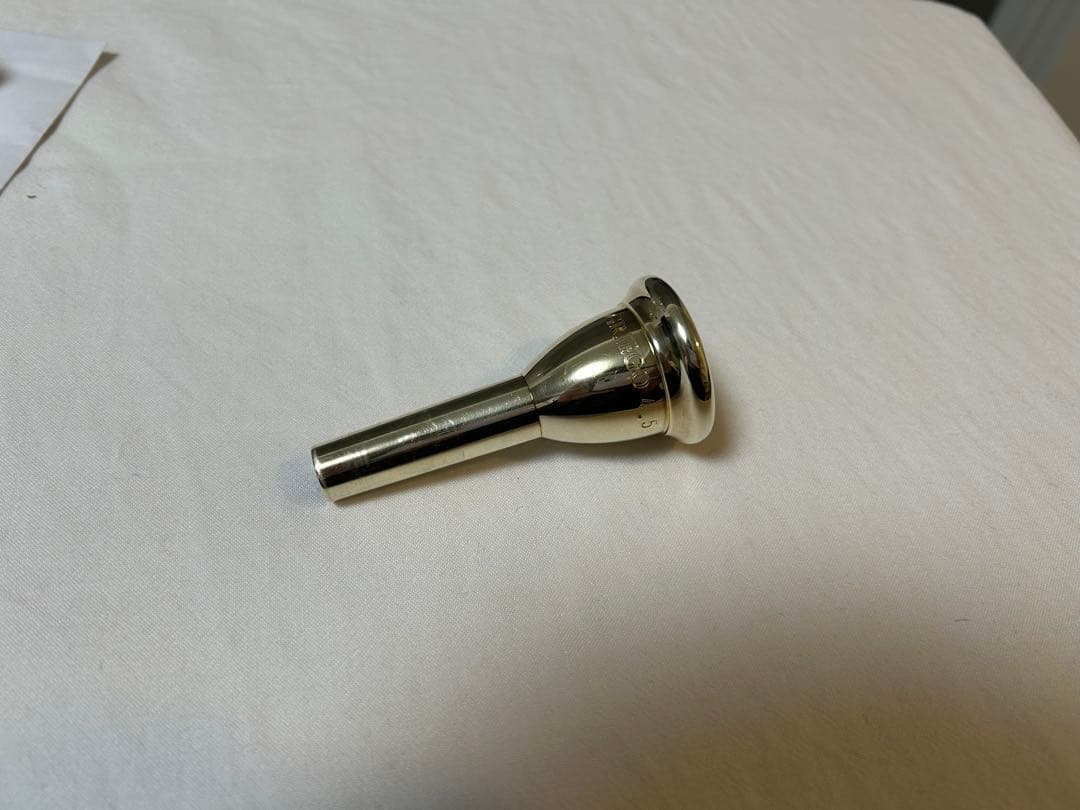 トロンボーンマウスピース　GRIEGO Nouveau4.5(金メッキ) グレイゴ / 太管トロンボーン用マウスピース Artistモデル 5A～5F / 銀