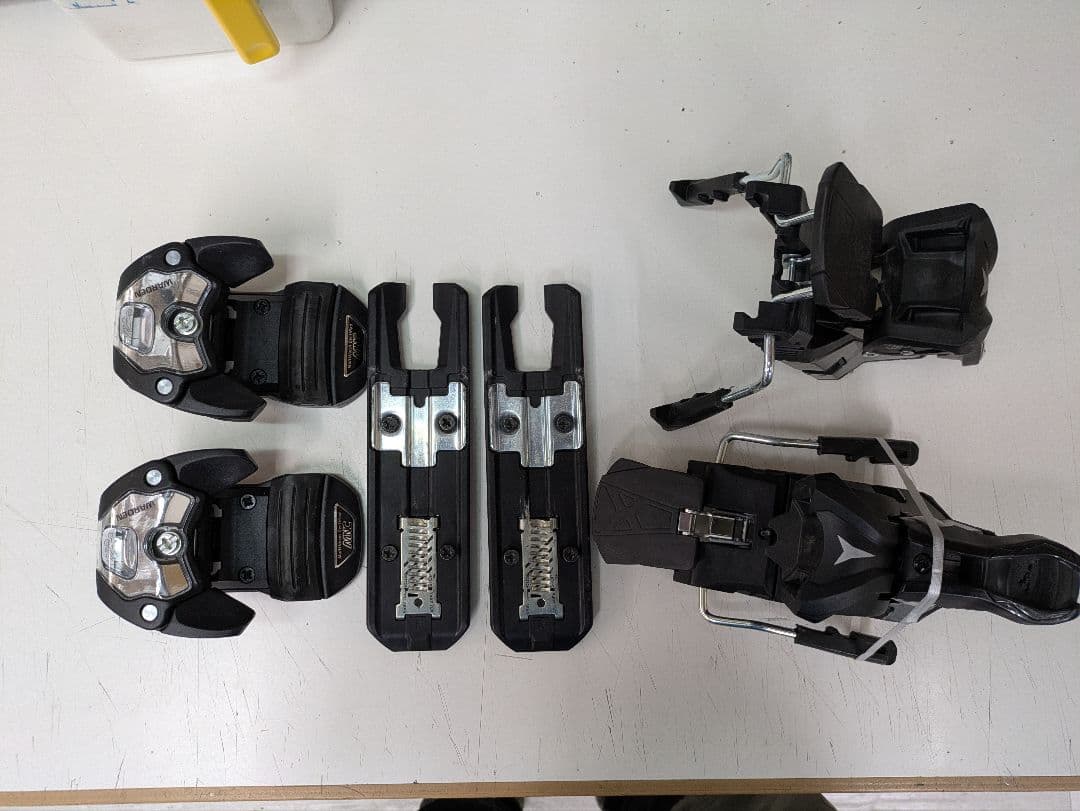 ATOMIC WARDEN13MNC ブレーキ幅90mm ATOMIC WARDEN13MNC ブレーキ幅90mm