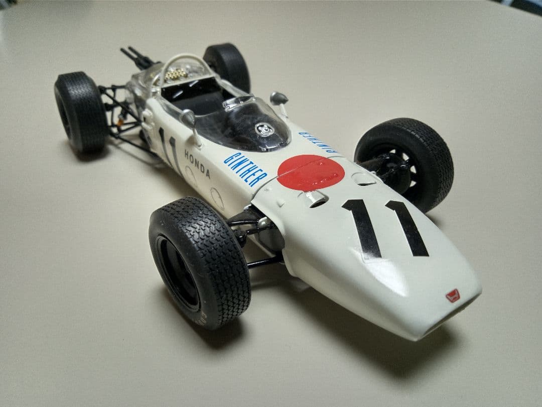 HONDA　RA272