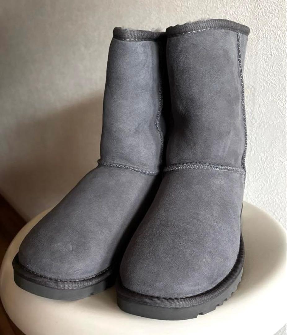 【新品】Ugg Classic Short grey 23cm US 6