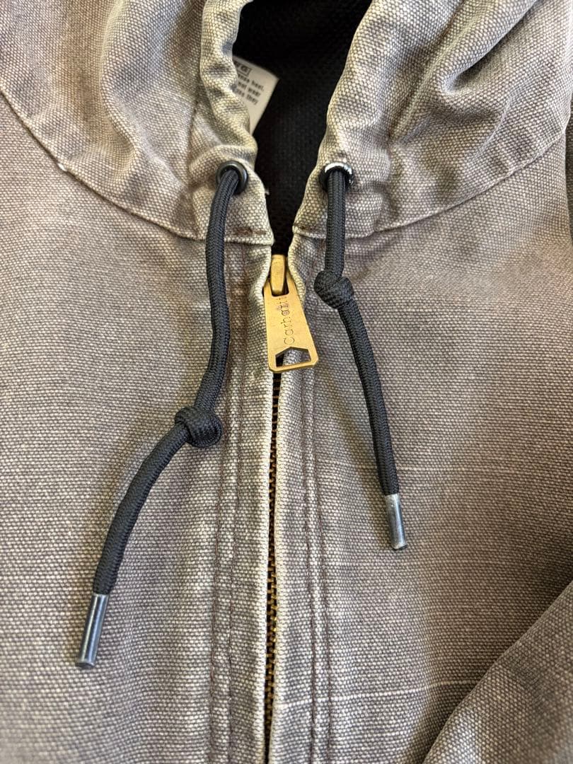 Carhartt アクティブジャケット 岸優太着用モデルと同配色 ブラウン