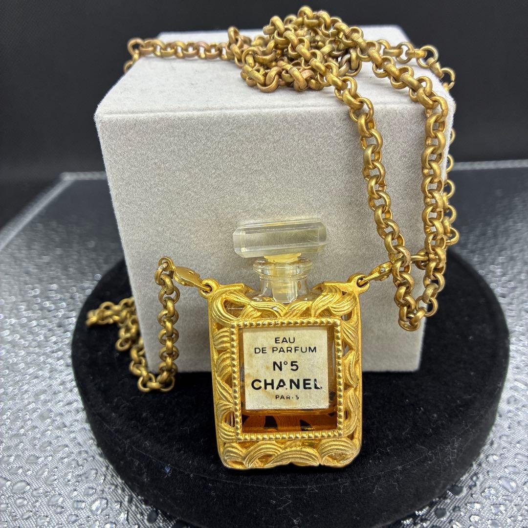 激レア 希少品 CHANEL 香水 No.5 ネックレス