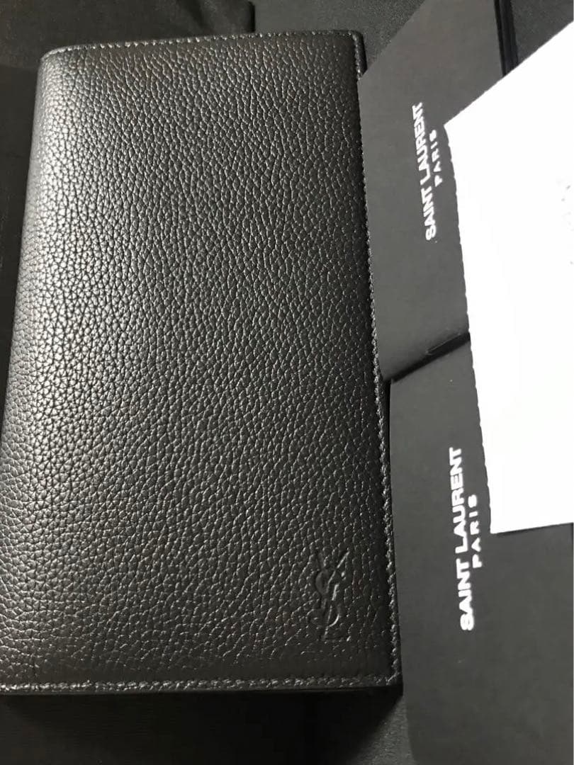 め*ー様 サンローラン　SAINTLAURENT 長財布　美品　最終値下　期間限