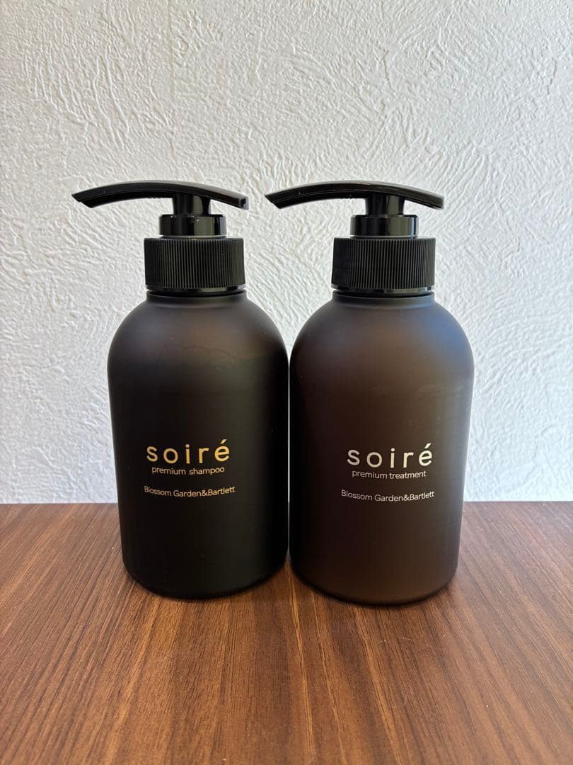 【soire】ソワレ プレミアムシャンプー&トリートメント（280ml）