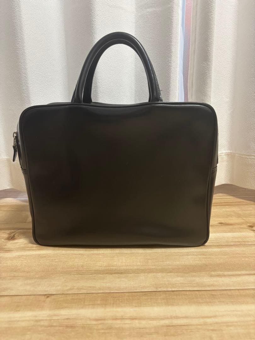 コムデギャルソン 青山 スクエア バッグ コムデギャルソン 青山店限定 吉田カバン（黒）レザーバッグ（吉田克幸