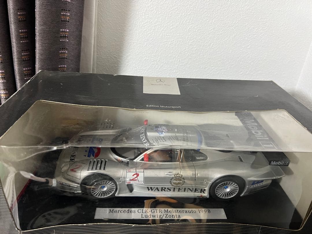 ミニカー Mercedes CLK-GTR Meisterauto 1998 Mercedes-Benz CLK GTR (1998) [Maisto 1:18] - YouTube