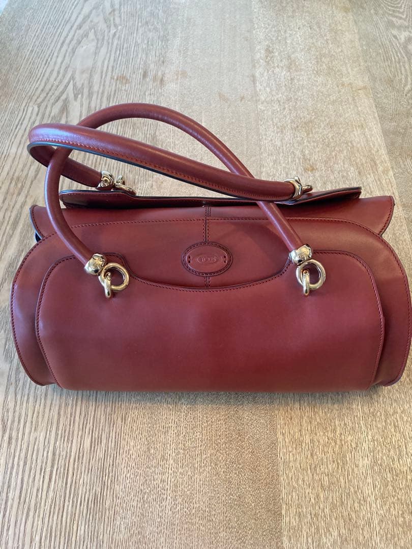 TOD'S ボルドー ハンドバッグ
