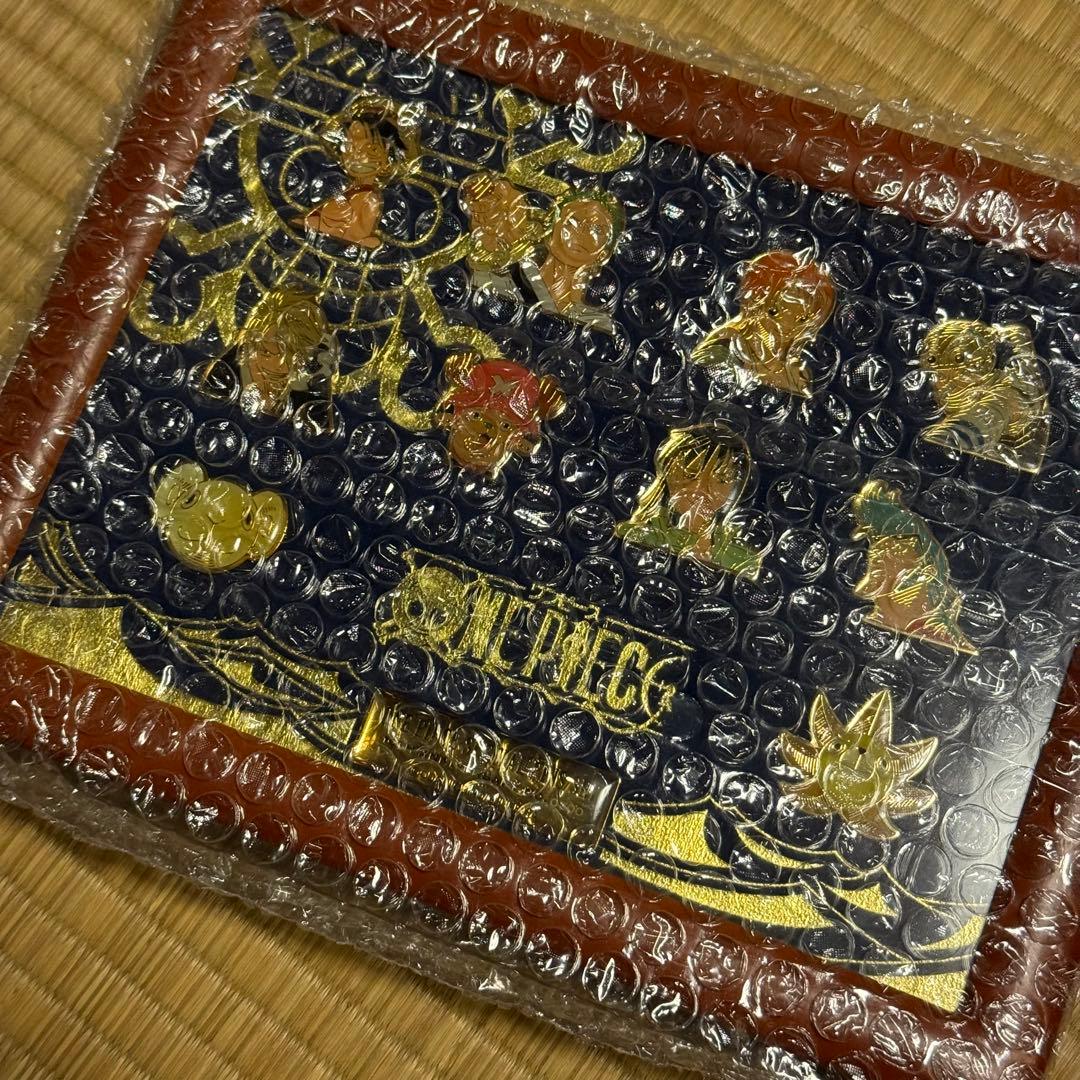 ワンピース10周年記念ピンズセット 数量限定 入手困難 新品　未開封