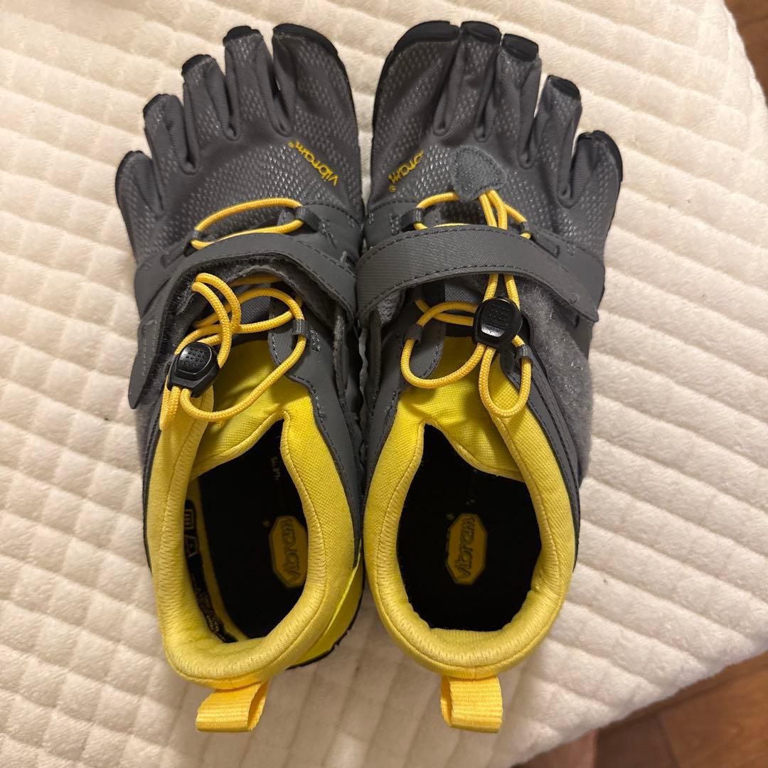 ブイブラムファインフィンガー