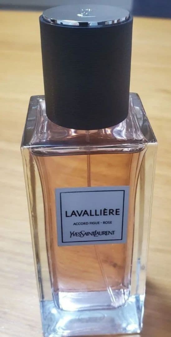 イヴサンローラン LAVALLIRE ラヴァリエール 香水125mL　未使用