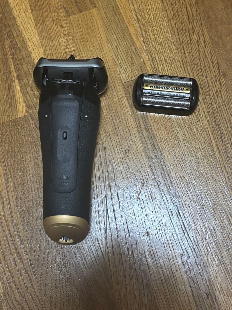 BRAUN Series 9 Sports メンズ電気シェーバー BRAUN Series 9 ブラウン 電気シェーバー シリーズ9 SPORT+ ブラック