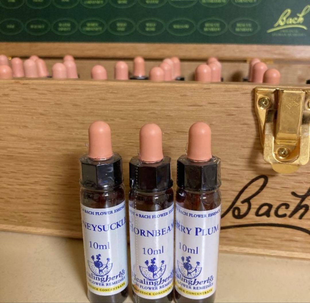 なおぽん　フラワーエッセンス5本 なおぽん フラワーエッセンス5本 Amazon.co.jp: 人生を豊かに変える