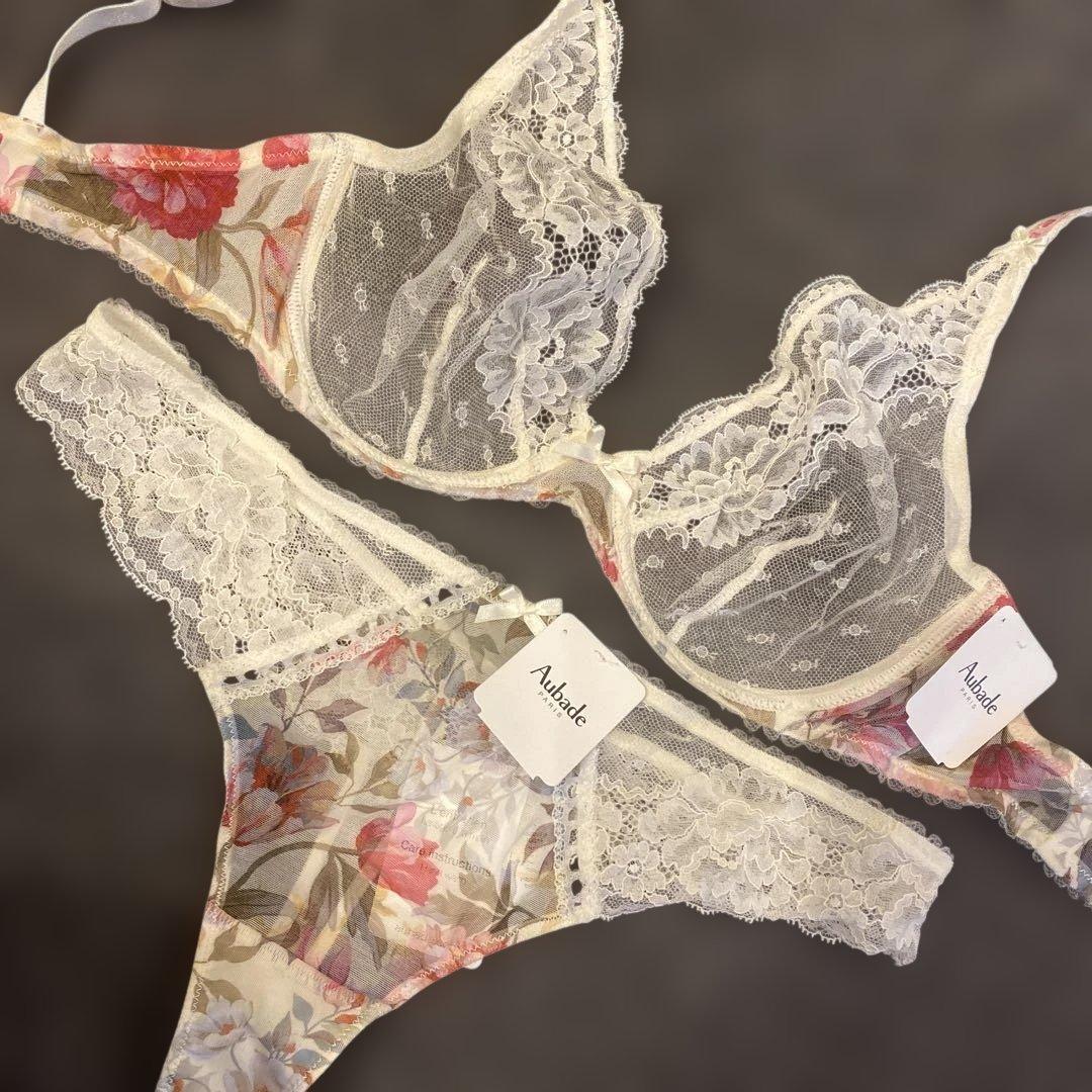 オーバドゥ　ブラ85D タンガ3 セット　マジックガーデン