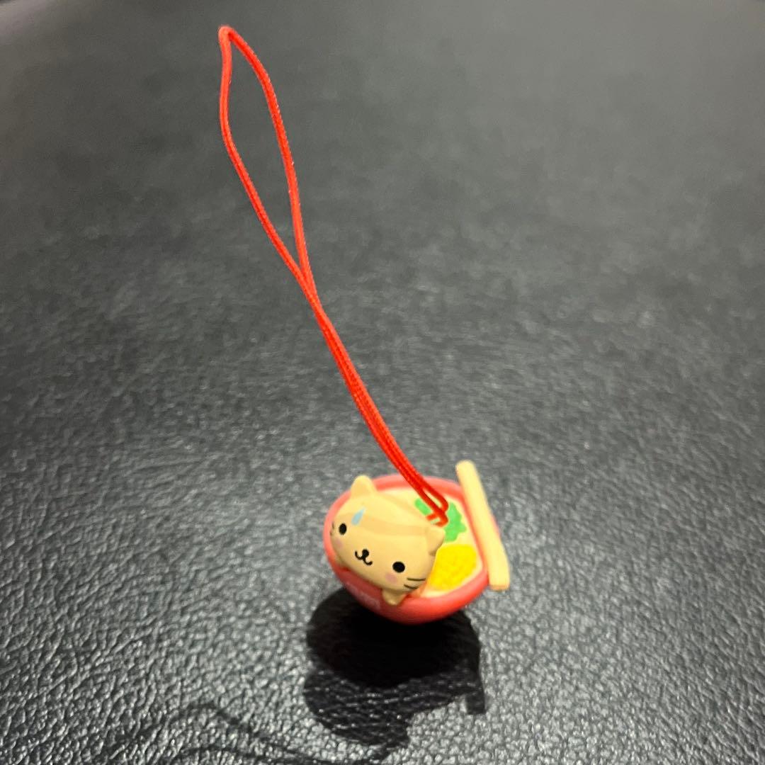 平成レトロ 当時物 サンエックス にゃんにゃんにゃんこラーメン ストラップ