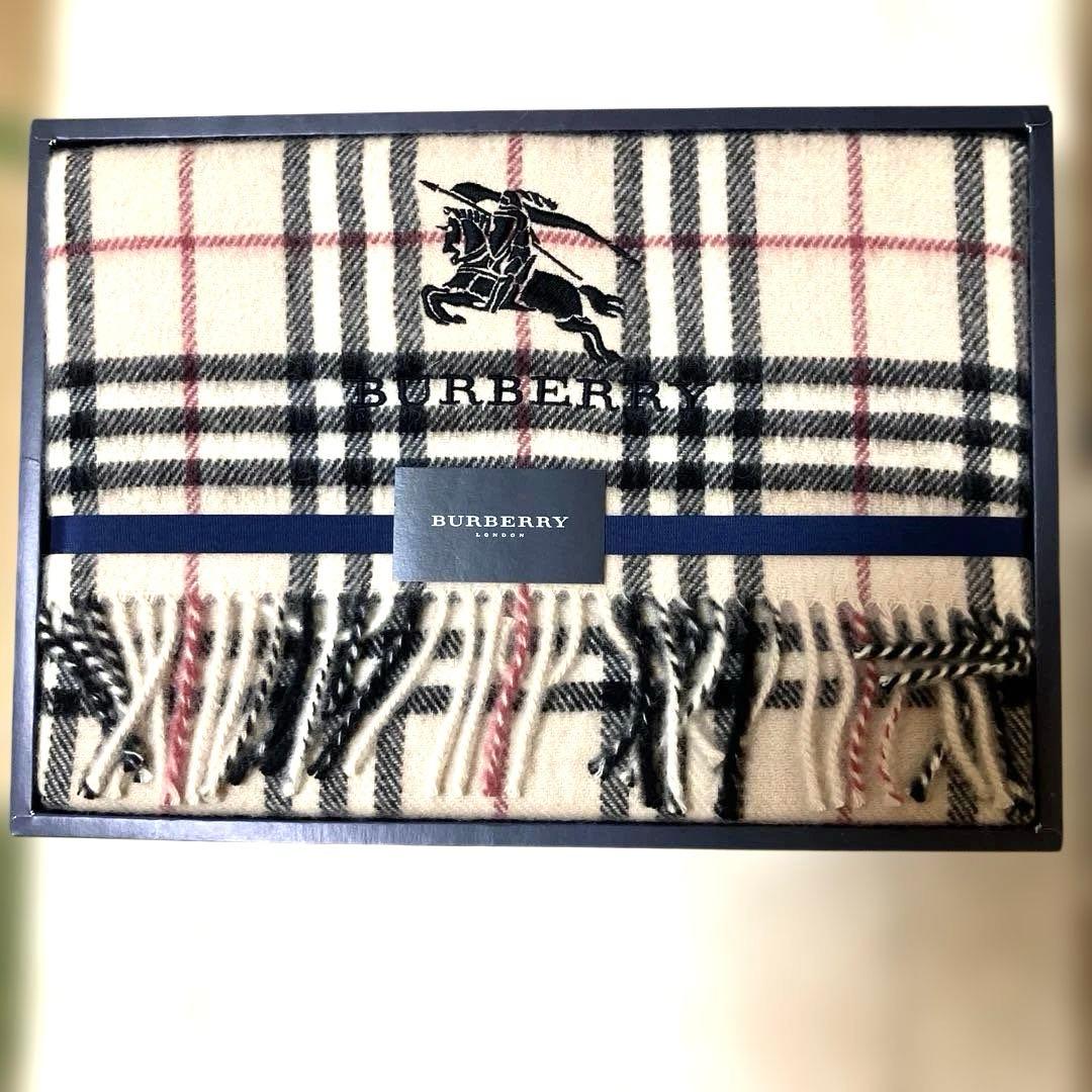 ☘️MONOTONE☘️BURBERRY ひざ掛け