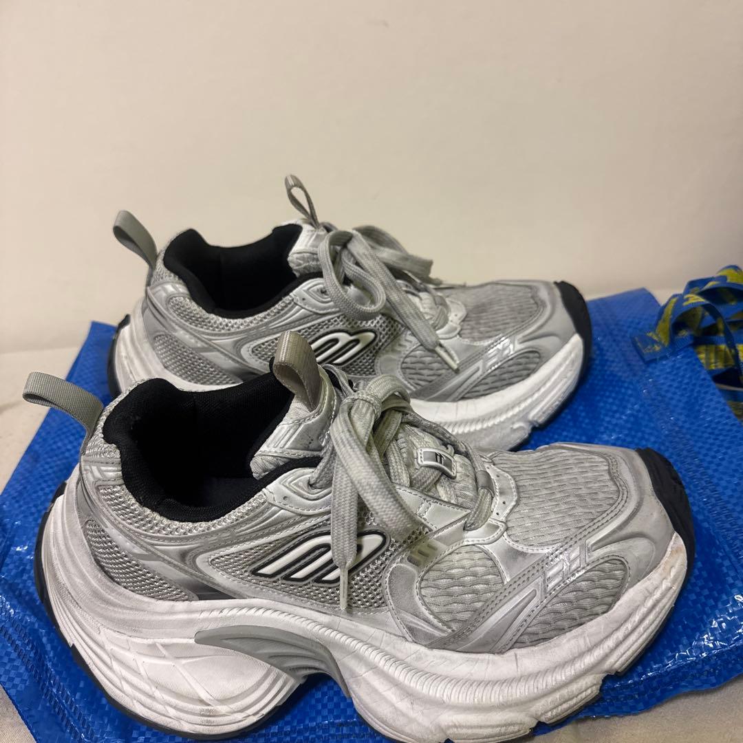 バレンシアガ10xl スニーカー