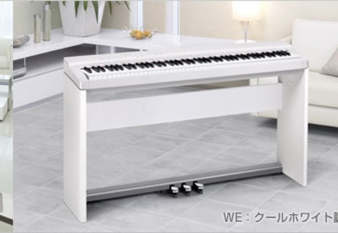 CASIO Privia PX-135 2012年製 電子ピアノ　白　ホワイト