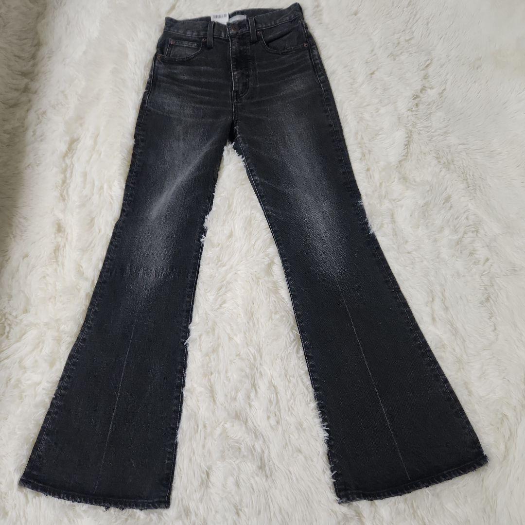 【新品タグ付き】 MOUSSY MVS FLAREフレアデニム　ブラック　24