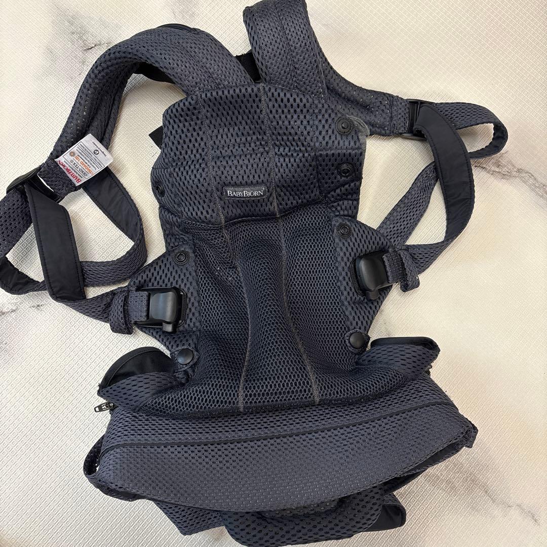 BABYBJORN 抱っこ紐 人気モデルハーモニー ダークグレー メッシュ