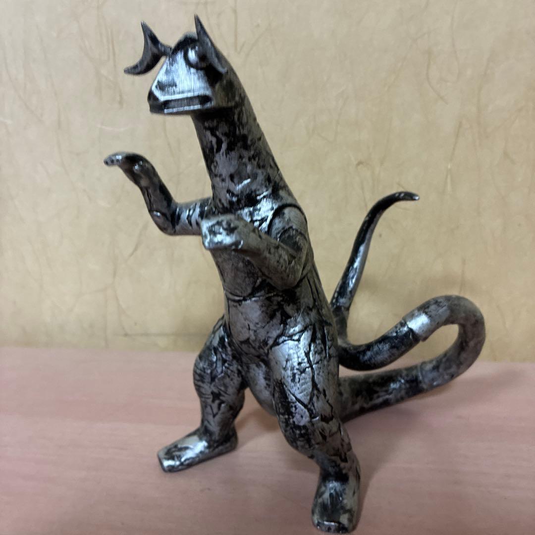 ⭐️希少・レア⭐️ウルトラ怪獣　エレキング　ソフビ　フィギュアマーミット　2000年