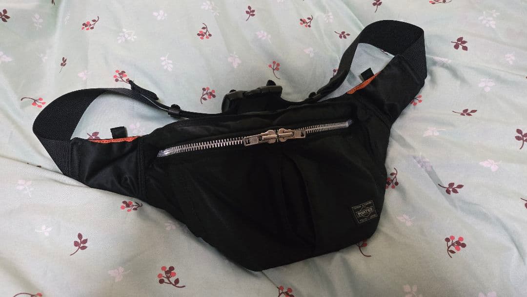 PORTER★TANKER WAIST BAG（L）タンカー ウエストバッグ TANKER(タンカー) WAIST BAG(L) | 吉田カバンホームページ | YOSHIDA & Co.
