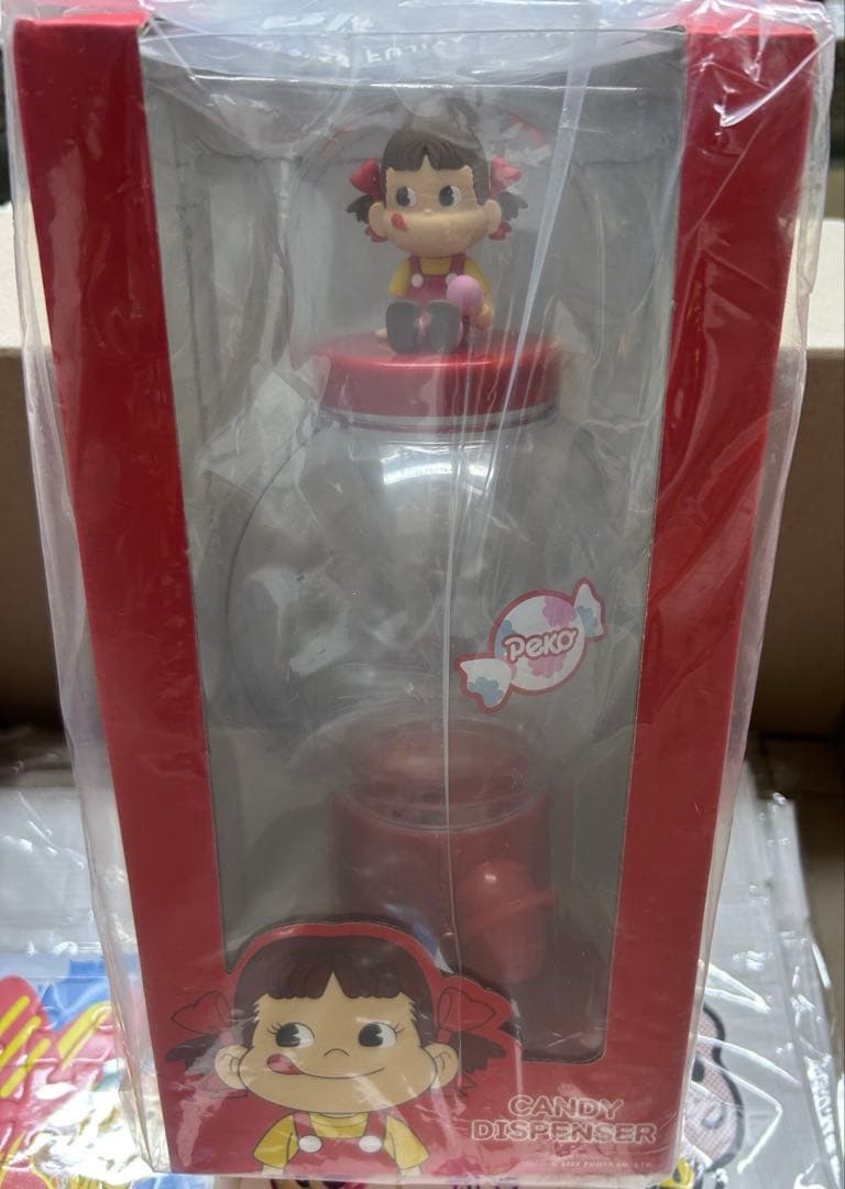 韓国限定★フジヤ　サーティーワン　コラボ　ペコちゃん　キャンディディスペンサー