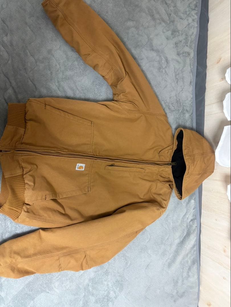 carhartt ダウンパーカー