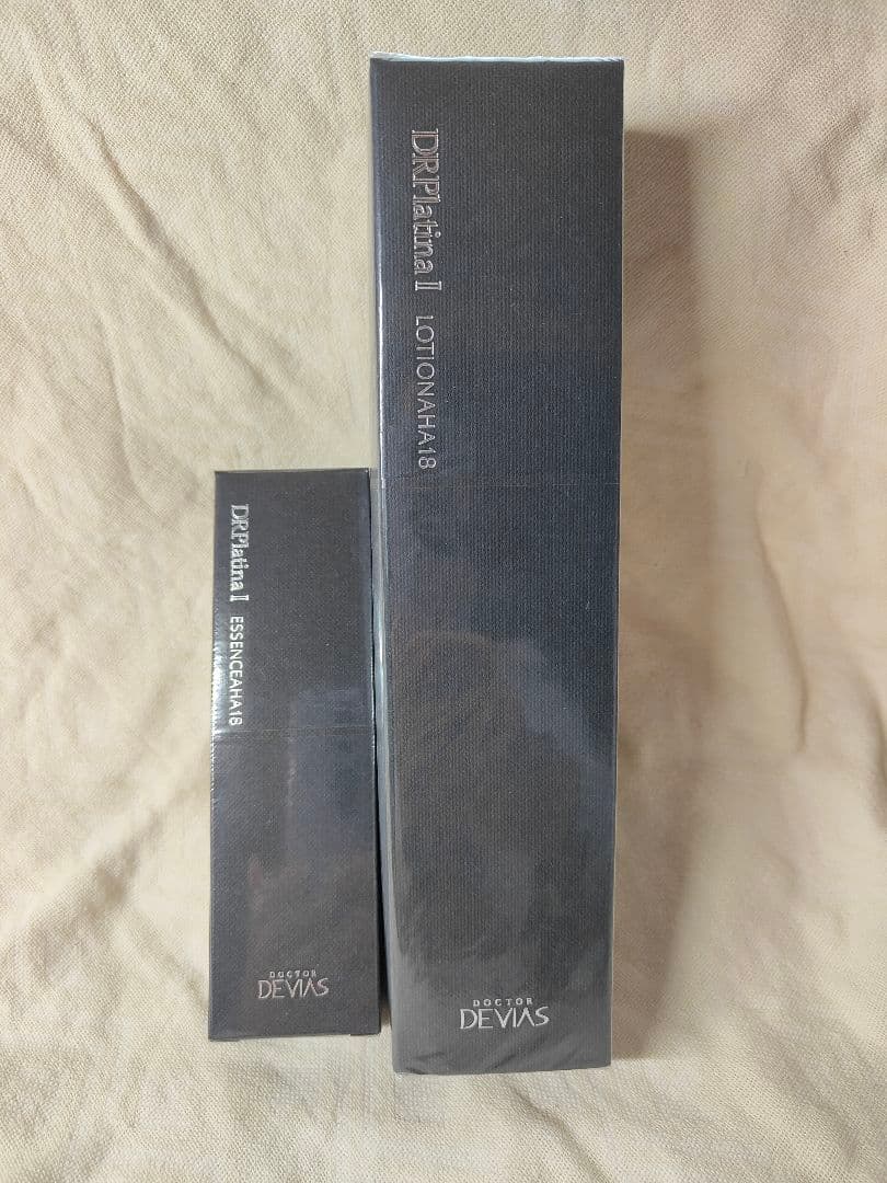 DRデヴィアス プラチナローションAHA18 Ⅱ ＆　エッセンス