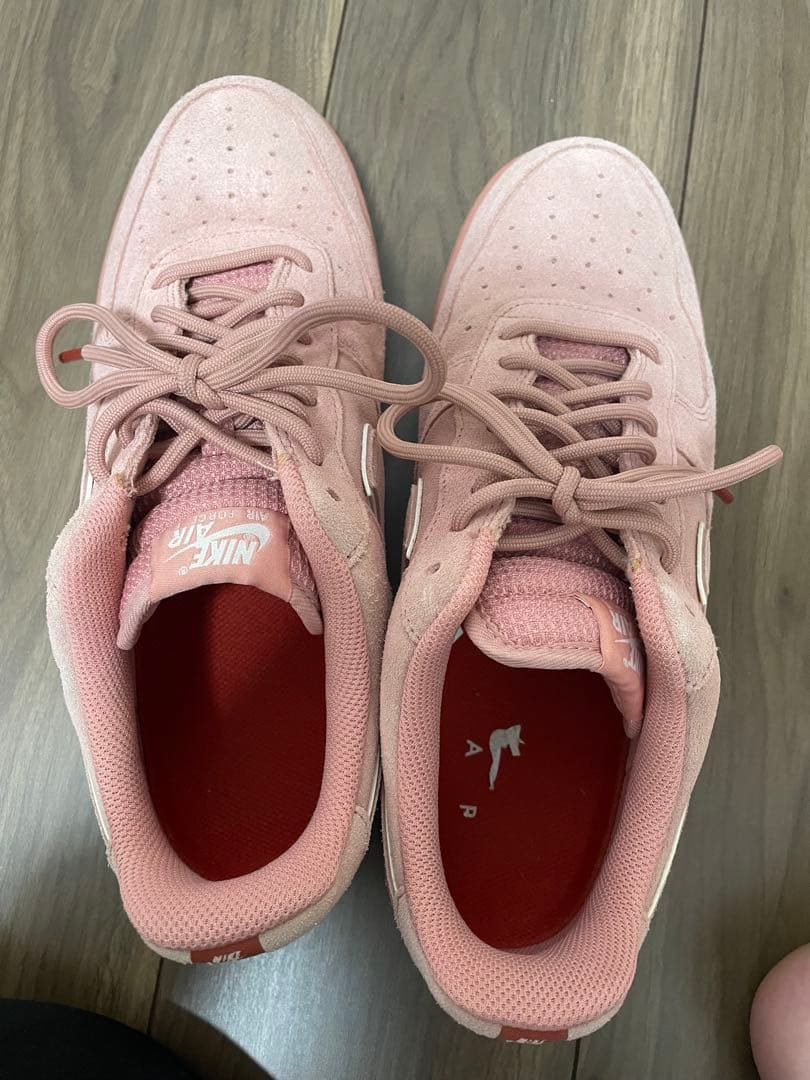 エアフォース1 27センチ スウェードのピンク - メルカリ