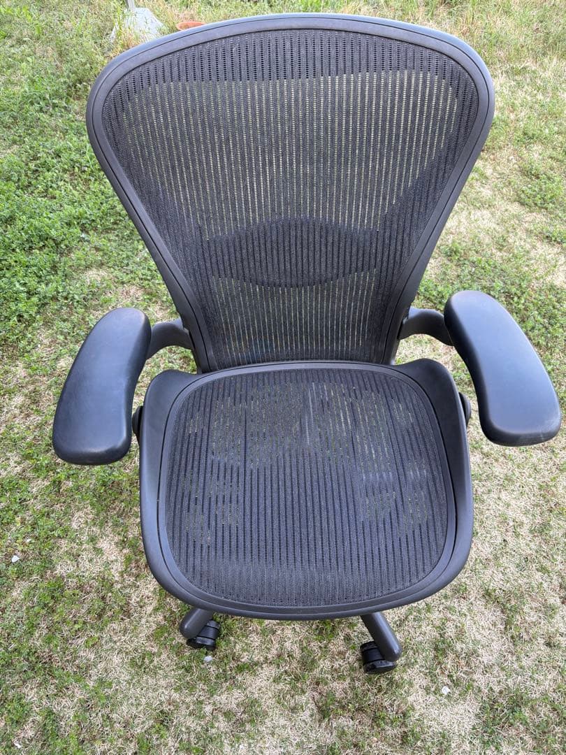 ブラックメッシュオフィスチェア