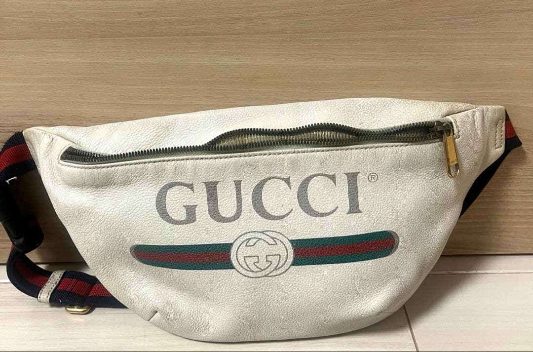 GUCCI グッチ ボディーバッグ シェリーライン レザー ホワイト 楽天市場】GUCCI グッチ GGスプリーム シェリーライン ウエストバッグ