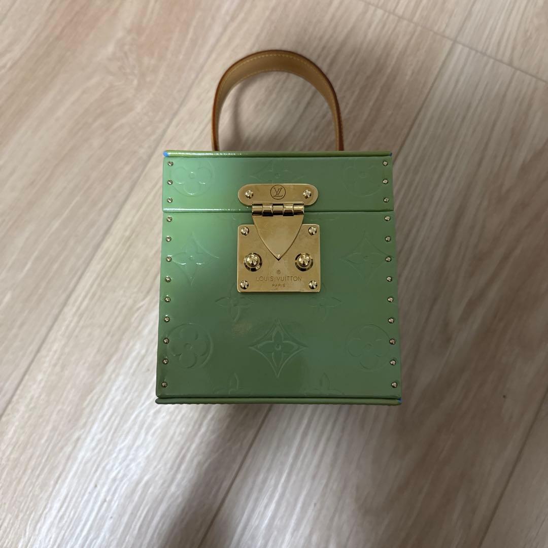 VITTON ヴェルニ　ブリーカーボックス　ハンドバッグ