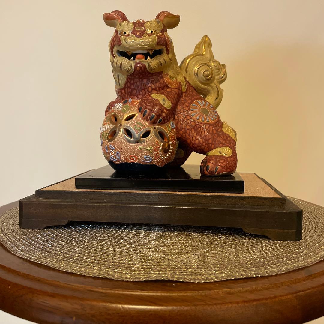 陶器製 獅子の像 ガラスケース入り 昭和62年購入 ガラスケース 入り 沖縄 シーサー 置物 獅子 魔除け