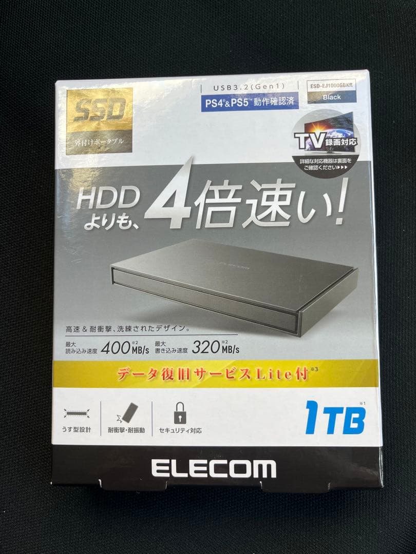 ELECOM 1TB 外付けSSD ESD-EJ1000GBKR新品未開封品 ESD-EJ1000GBKR 外付けSSD USB-A接続 PS5/PS4、録画対応(Chrome/iPadOS