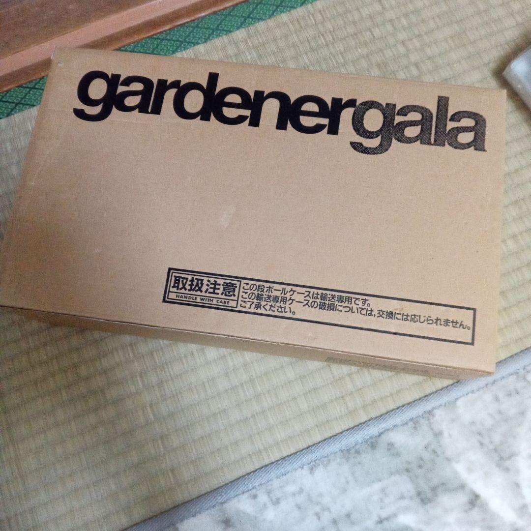 マイケルラウ/gardenergala book 美品