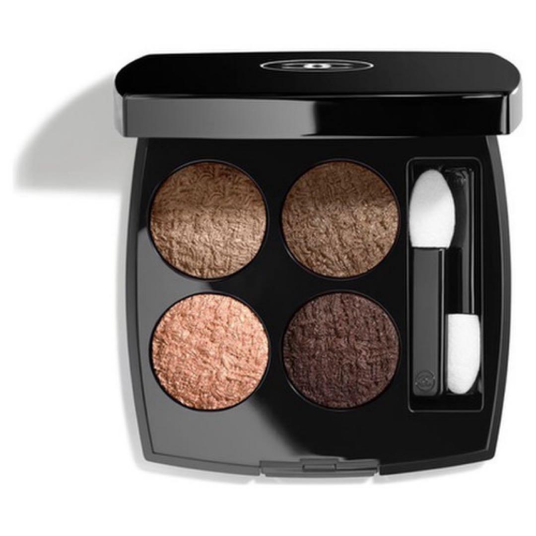 新品未使用シャネル　レキャトルオンブルツイード04 ブラン　エ　ローズ