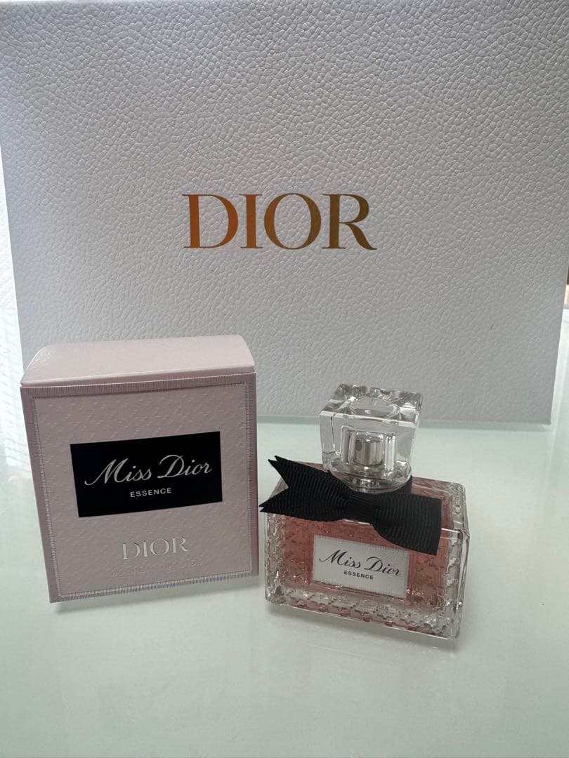ミスディオール エッセンス 35ml 未使用