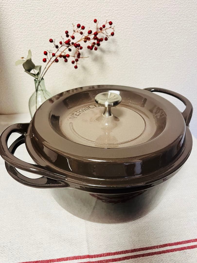 Vermicular 22cm パールブラウン