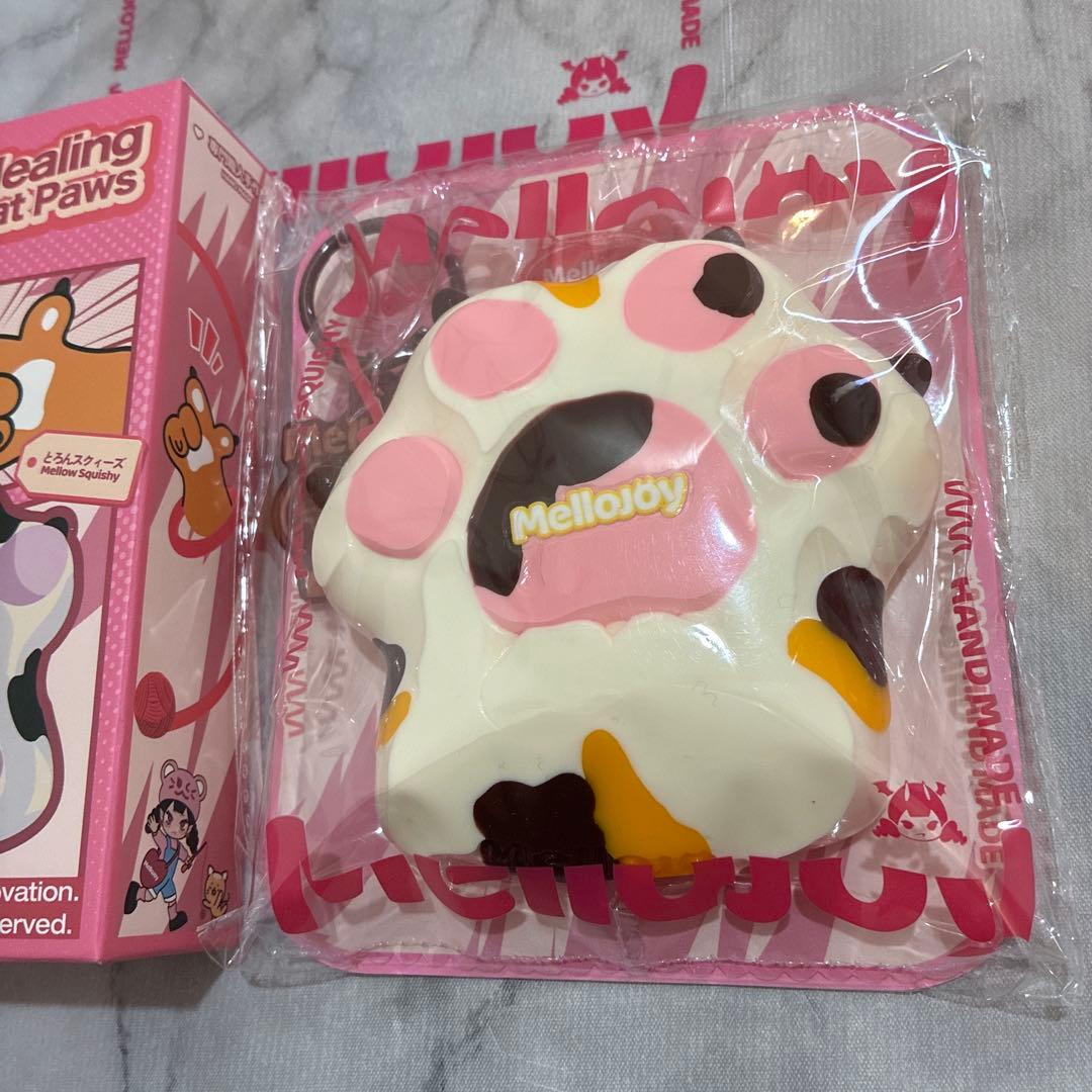 Mellojoy メロジョイ スクイーズ 癒しの猫爪 ミケ爪 三毛猫 - メルカリ