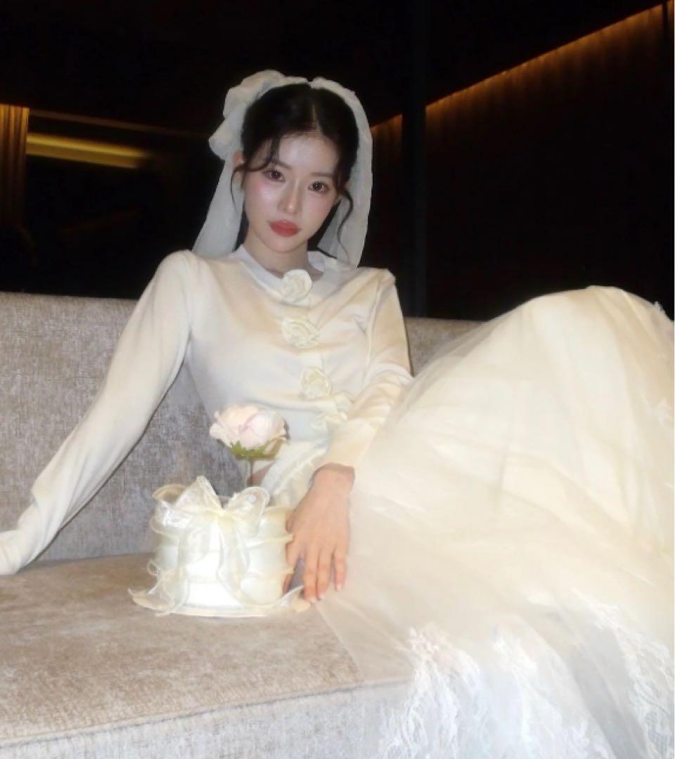 treatürself Clara Tulle Lace Long Skirt 予約販売2月中旬〜下旬】Clara Tulle Lace Long Skirt – Treat Ürself