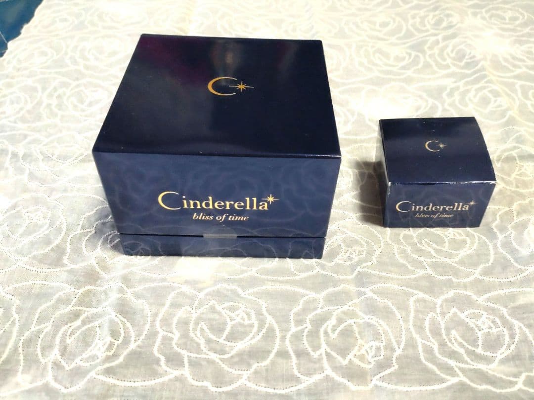 新品未使用　化粧品　コスメ シンデレラブリスオブタイム　クリーム 30g 10g