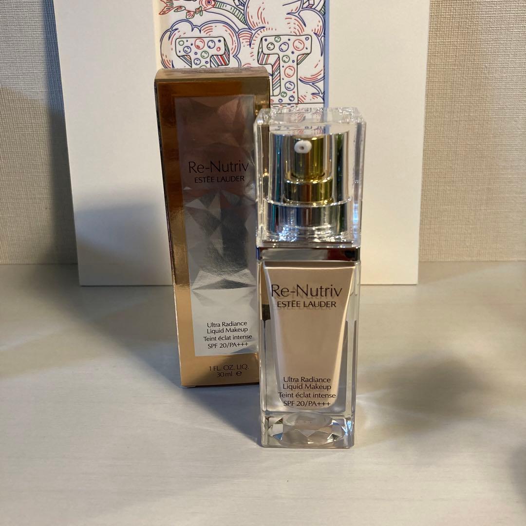 エスティーローダー　リニュートリブ　ファンデーション