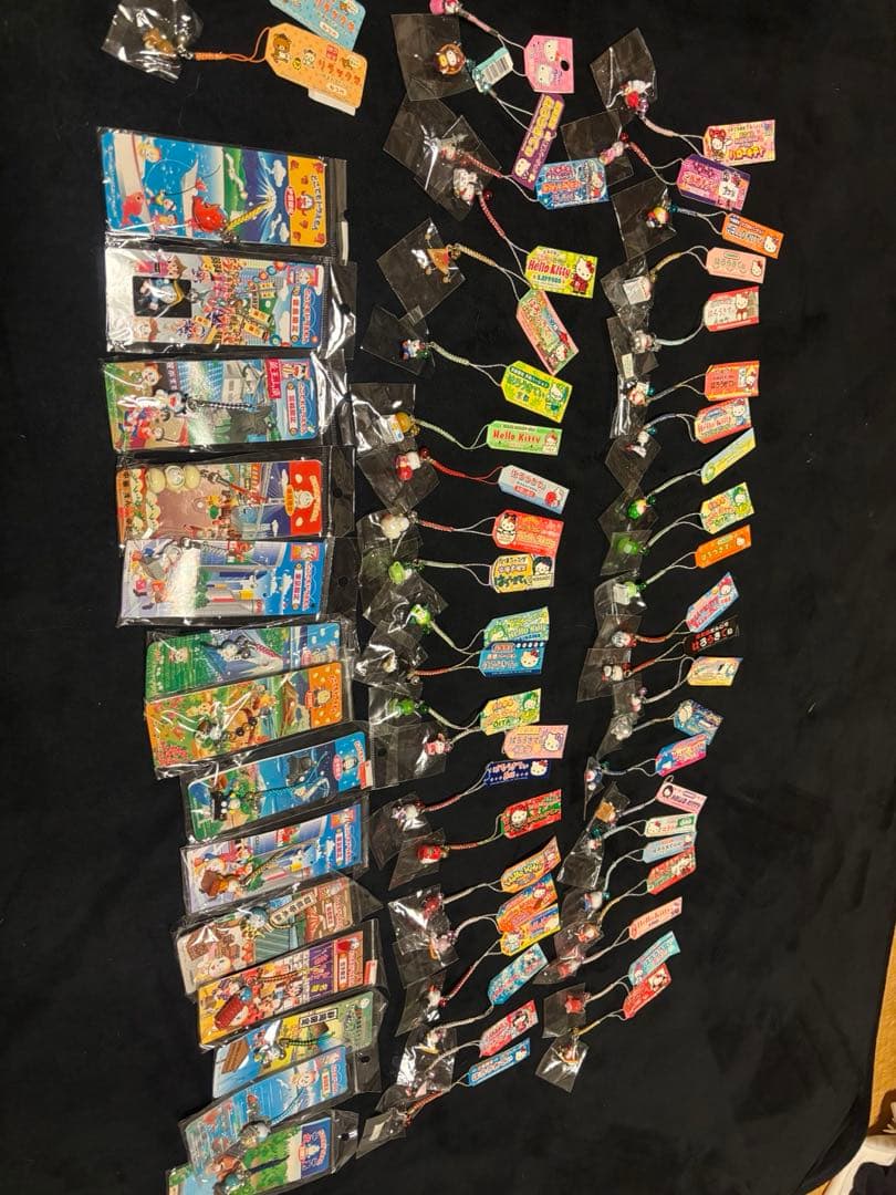 日本ご当地　 根付けストラップ　タグ付き　　キティ、 リラックマ、ドラえもん