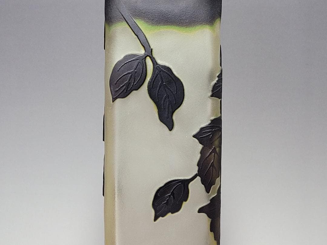 エミール・ガレ Emile Galle ガラス 藤文 花瓶 高さ約25.6cm - メルカリ