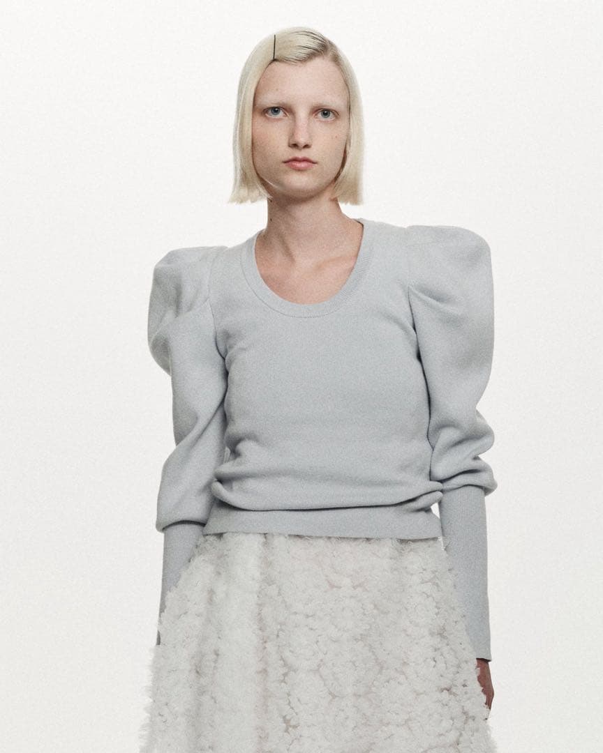 【新品未使用】Bibiy. パフスリーブニット