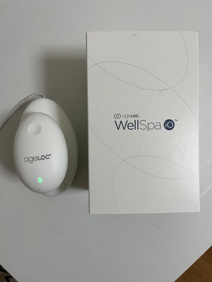 り*な様 ［美品箱あり✨］ageLOC WellSpa iO エステ・マッサージ