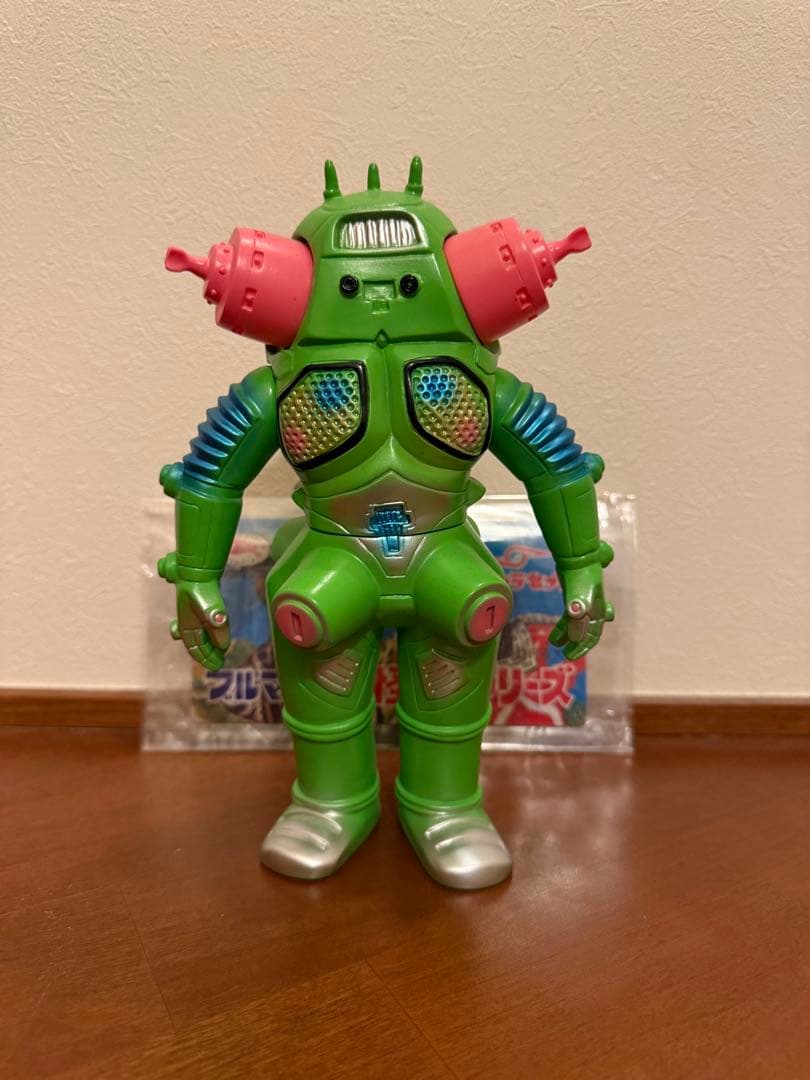 ブルマァク キングジョー（グリーン）　ウルトラセブン