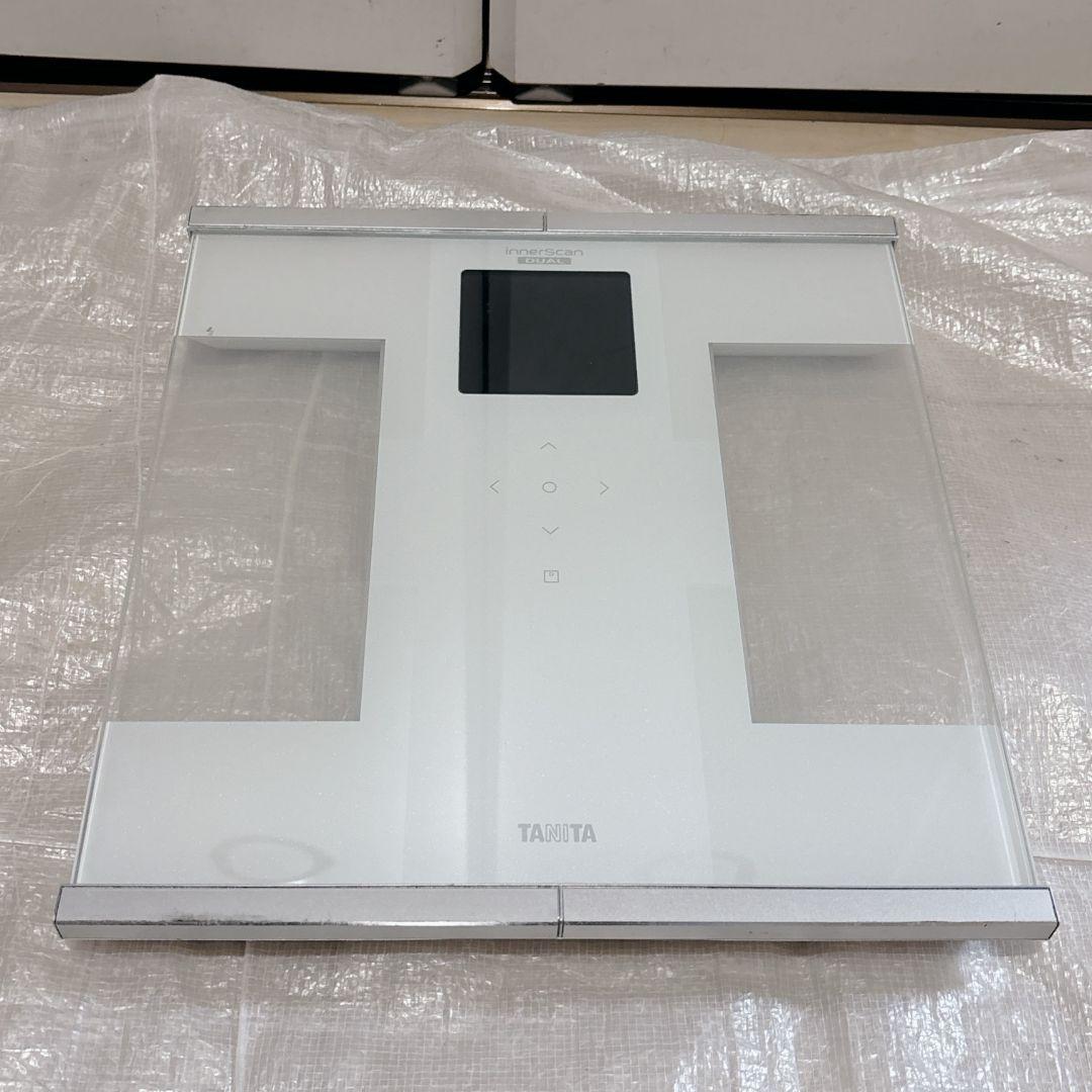TANITA 体組成計 RD-930L ホワイト タニタ、無線LANデータ転送に対応したハイスペック体組成計「RD-930L