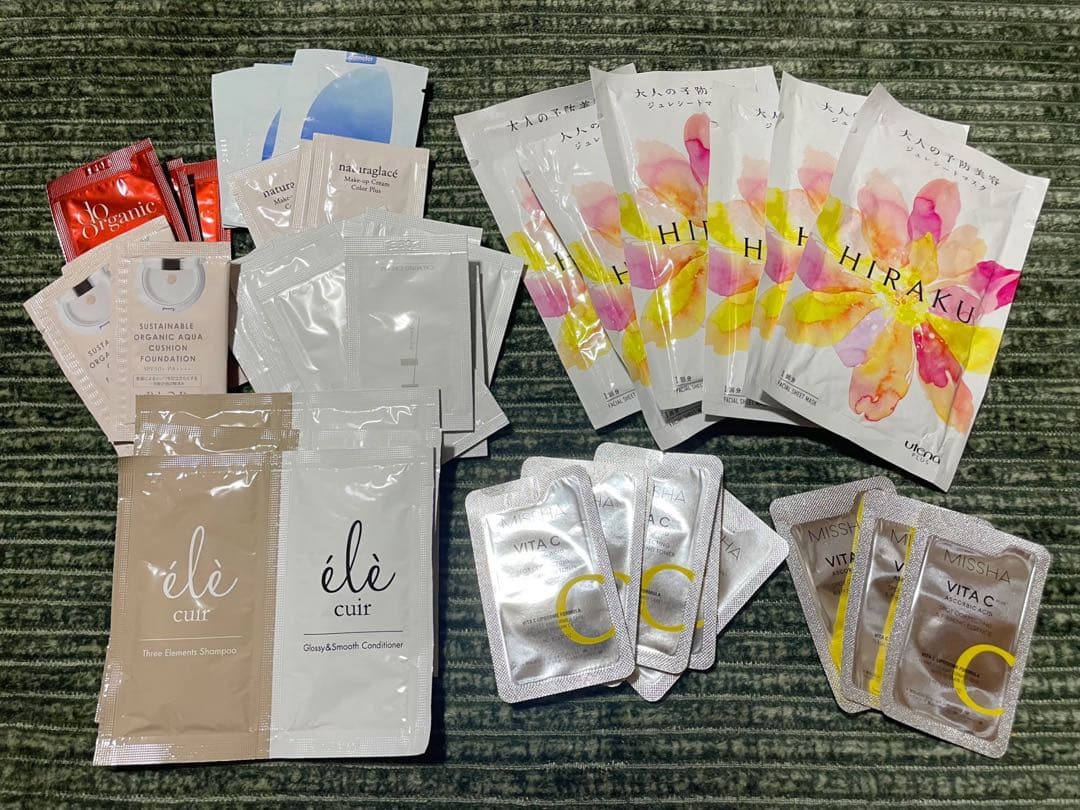 コスメ・化粧✨試供品のまとめ売り 22
